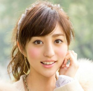 堀田茜がキレイでかわいい Cancamでは蛯ちゃんの後継者として期待を集める ファニマガ通信